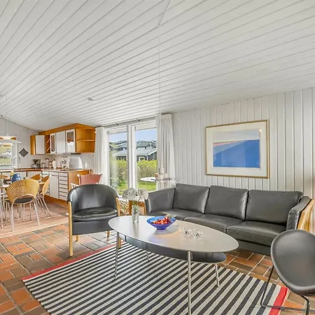 Alea - 150m From The Sea By Interhome Holiday home