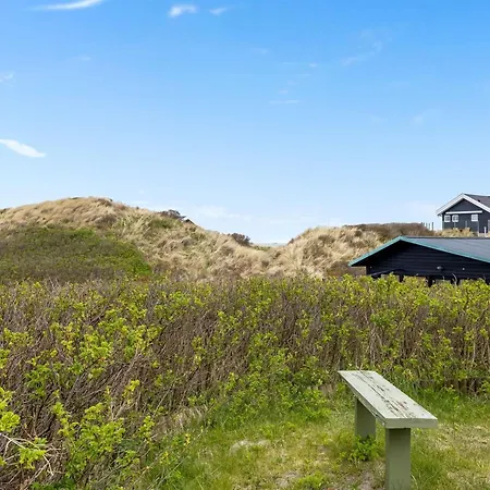 Alea - 150m From The Sea By Interhome